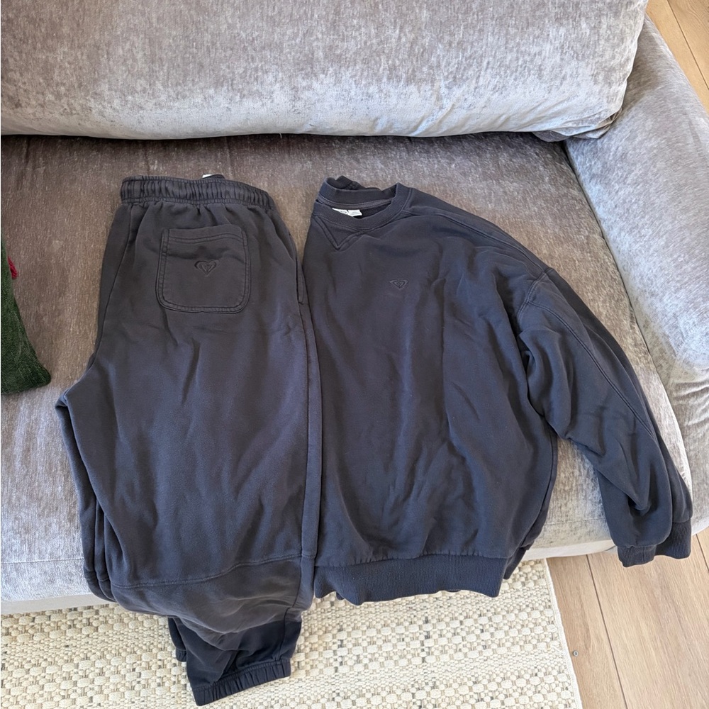 Women's Gray Roxy Sweat set